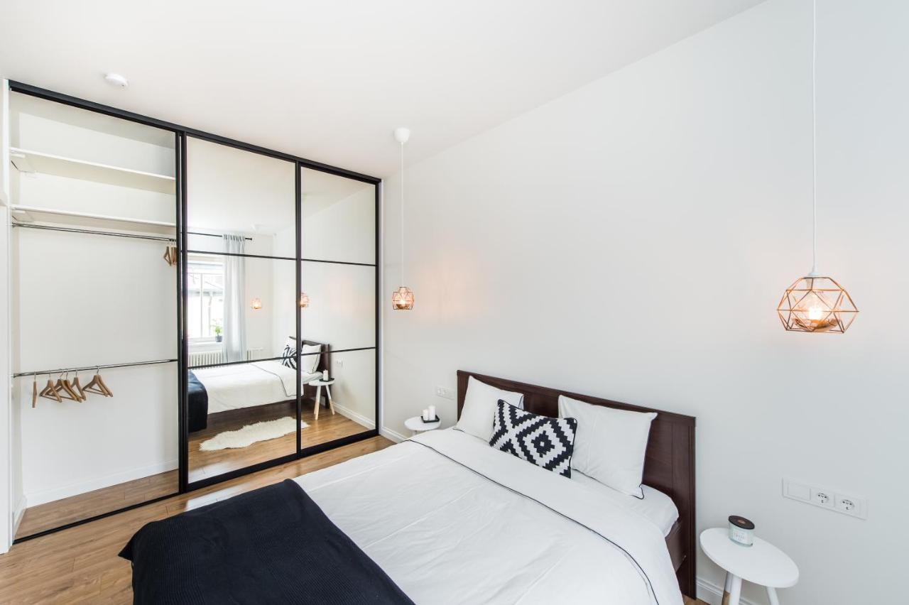 Stylish Apartment In The Heart Of Kaunas Old Town Exterior foto