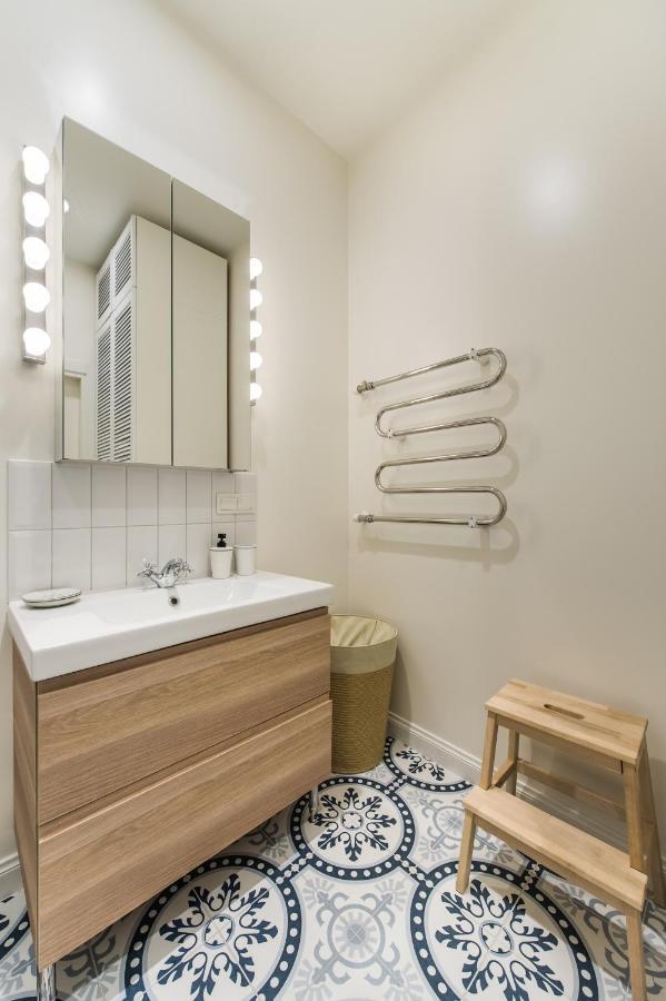 Stylish Apartment In The Heart Of Kaunas Old Town Exterior foto