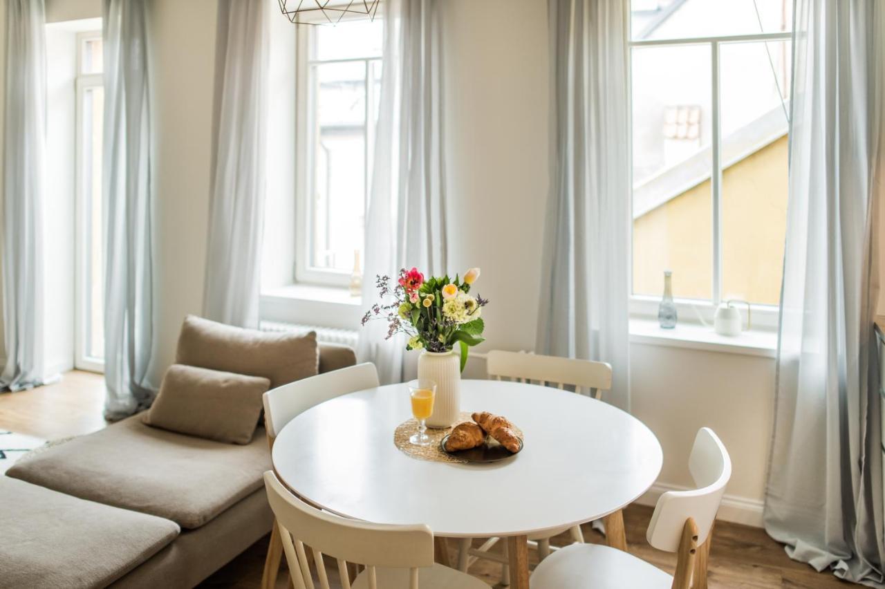 Stylish Apartment In The Heart Of Kaunas Old Town Exterior foto